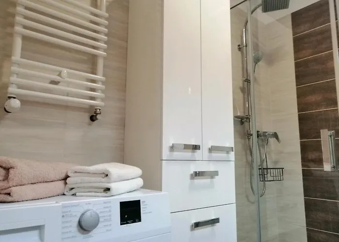 Jasne Blonia Apartment *